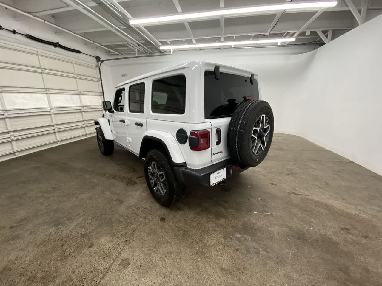 Thumbnail: 2025 Jeep Wrangler - 4