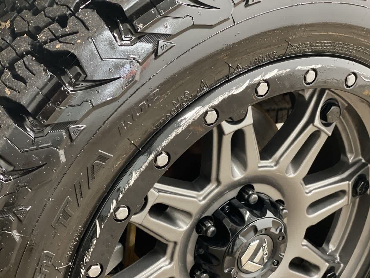 Thumbnail: 2012 Chevrolet Avalanche 1500 - 37