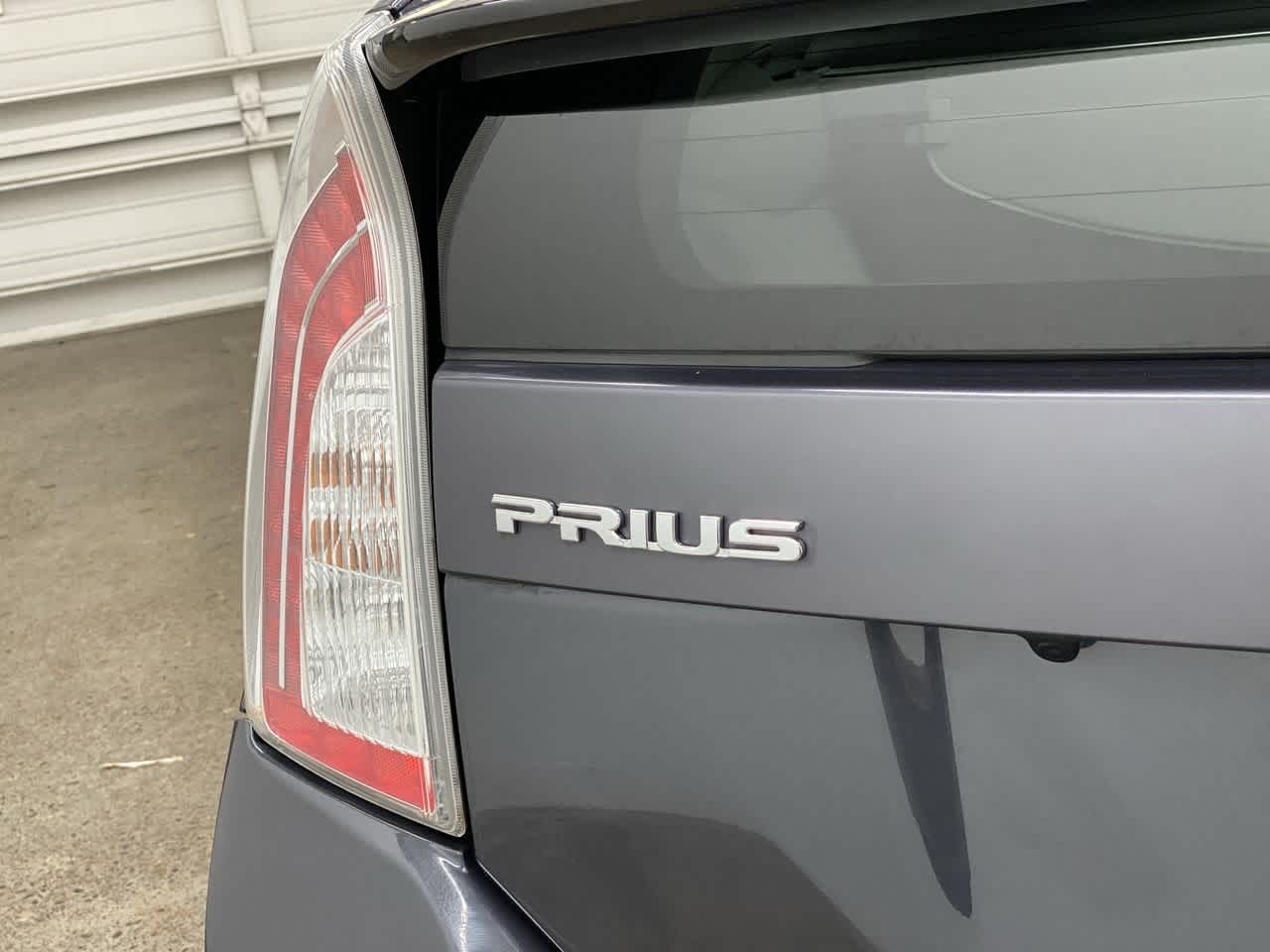 Thumbnail: 2013 Toyota Prius - 10