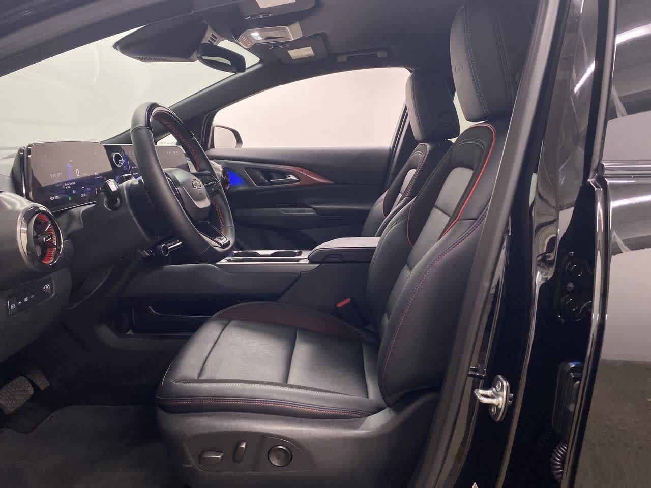 Thumbnail: 2024 Chevrolet Equinox - 14