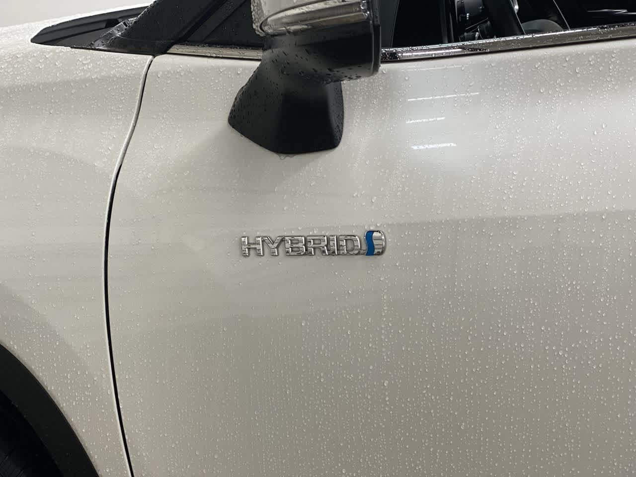 Thumbnail: 2021 Toyota Highlander - 10