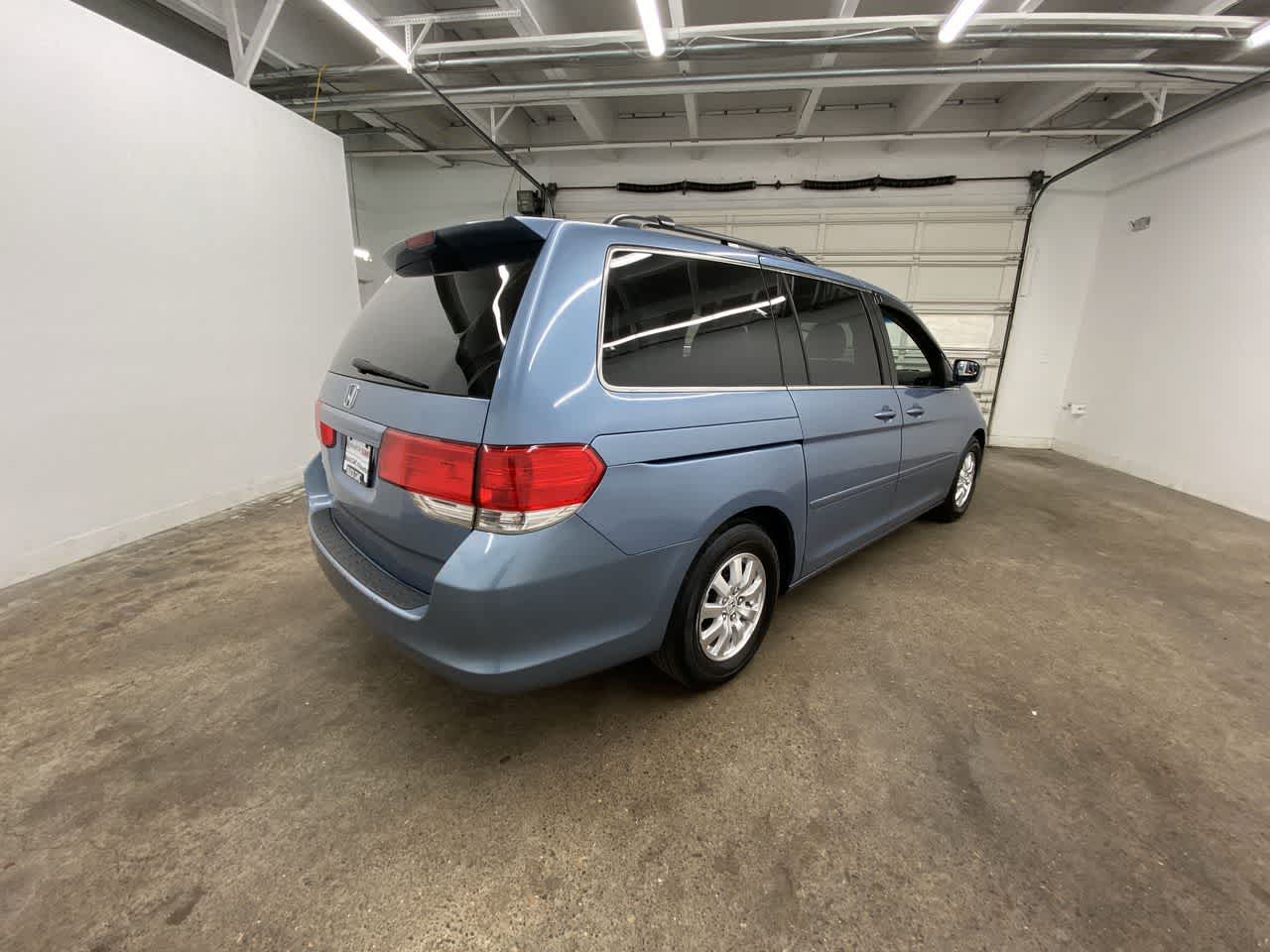 Thumbnail: 2010 Honda Odyssey - 6