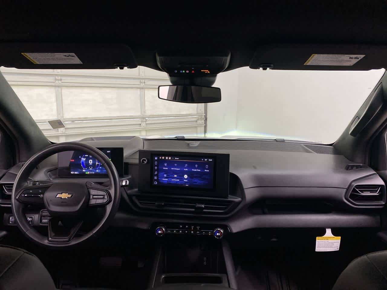 Thumbnail: 2024 Chevrolet Silverado EV - 12