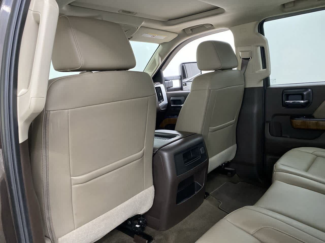Thumbnail: 2018 GMC Sierra 2500 - 16
