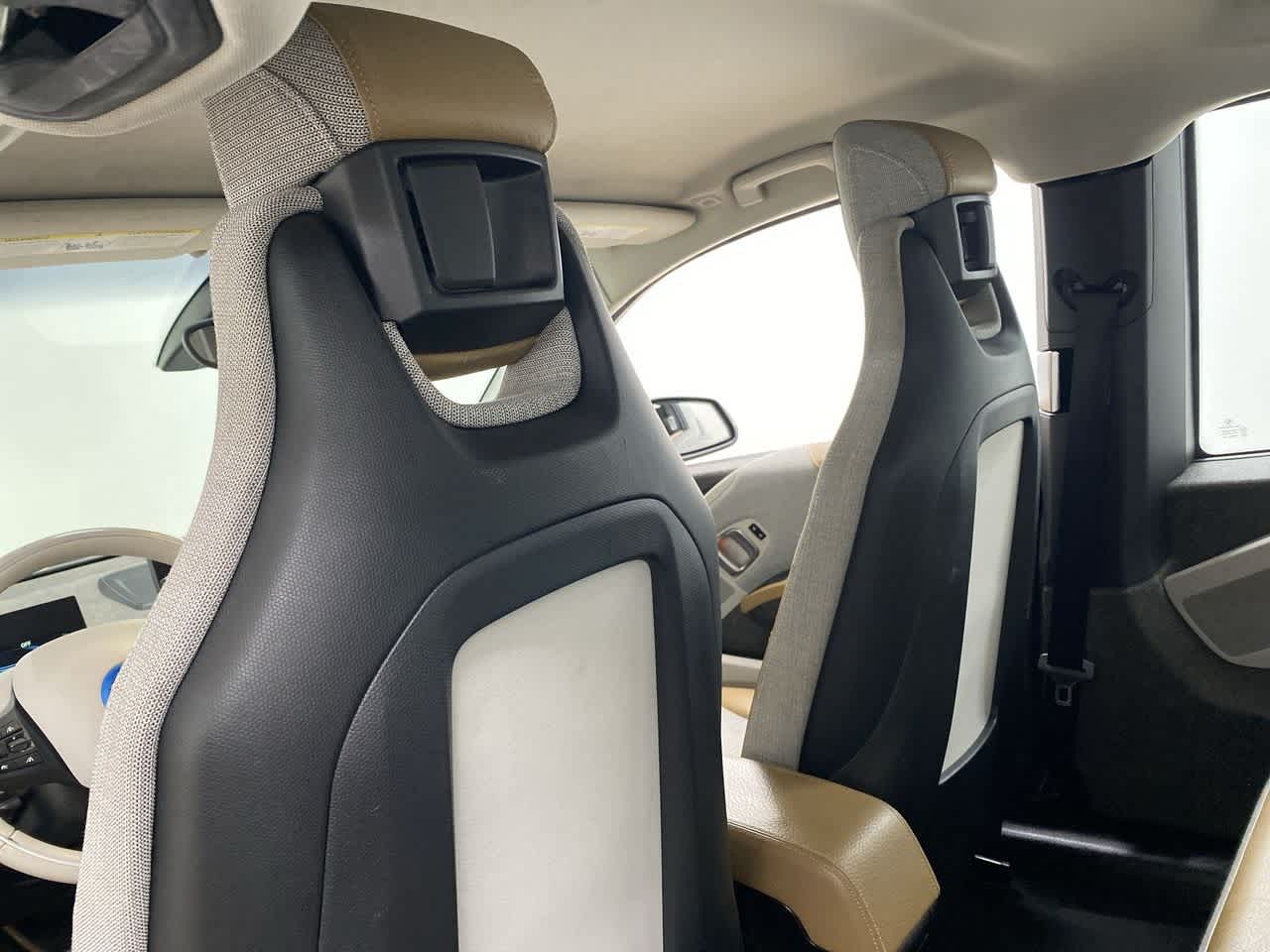 Thumbnail: 2015 BMW i3 - 16