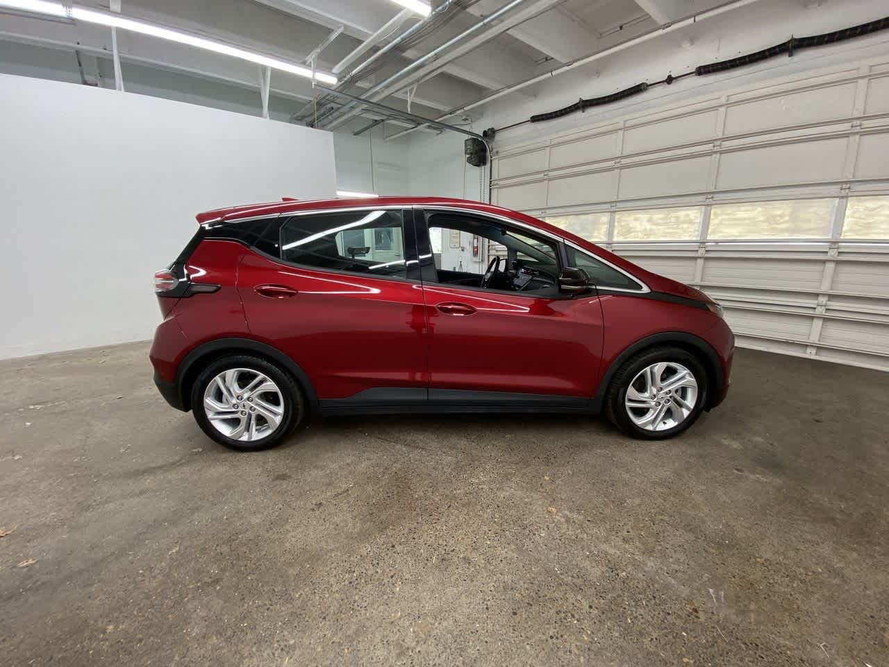 Thumbnail: 2022 Chevrolet Bolt EV - 7