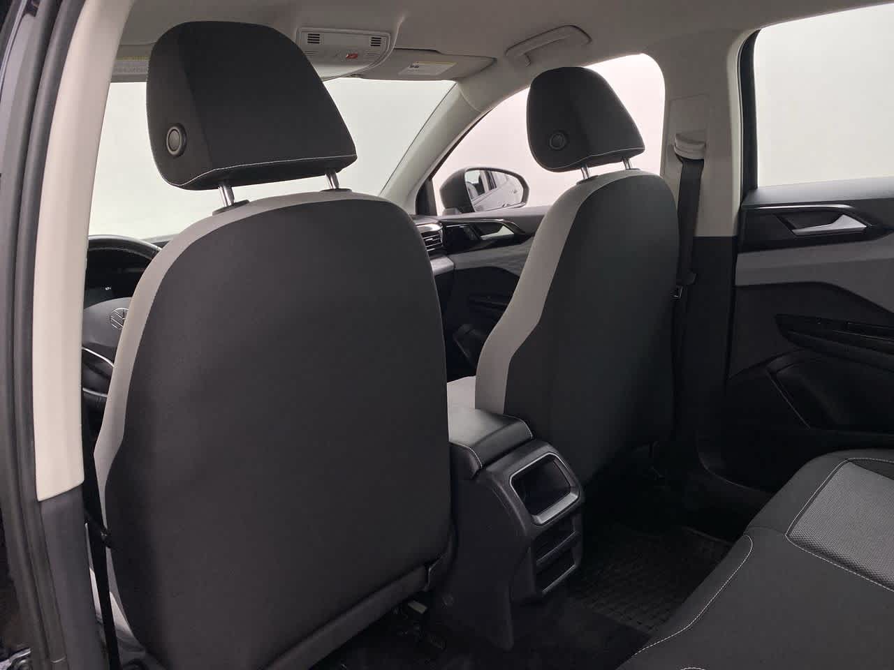 Thumbnail: 2022 Volkswagen Taos - 15