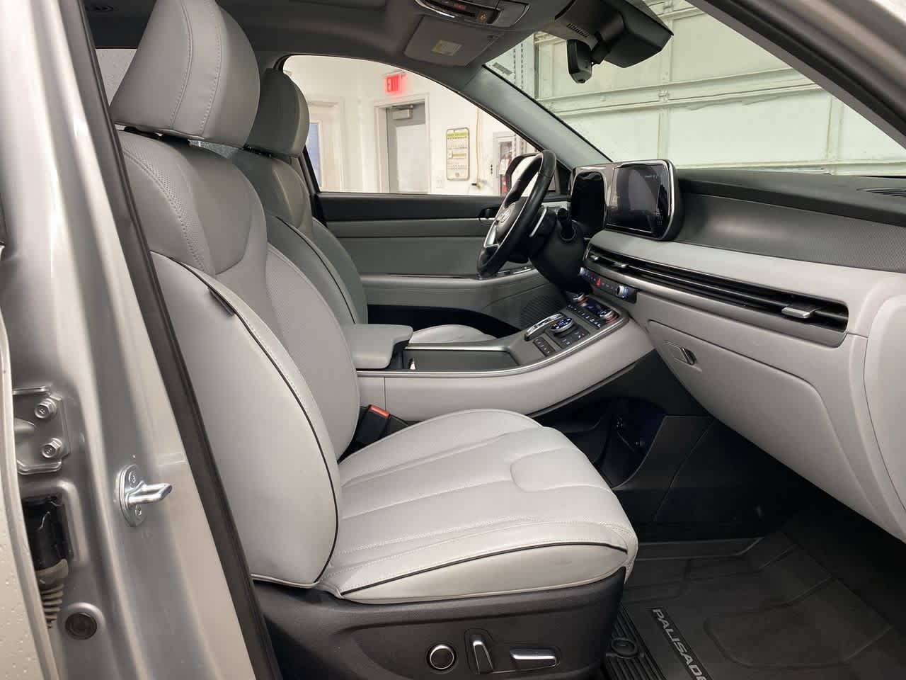 Thumbnail: 2023 Hyundai Palisade - 19