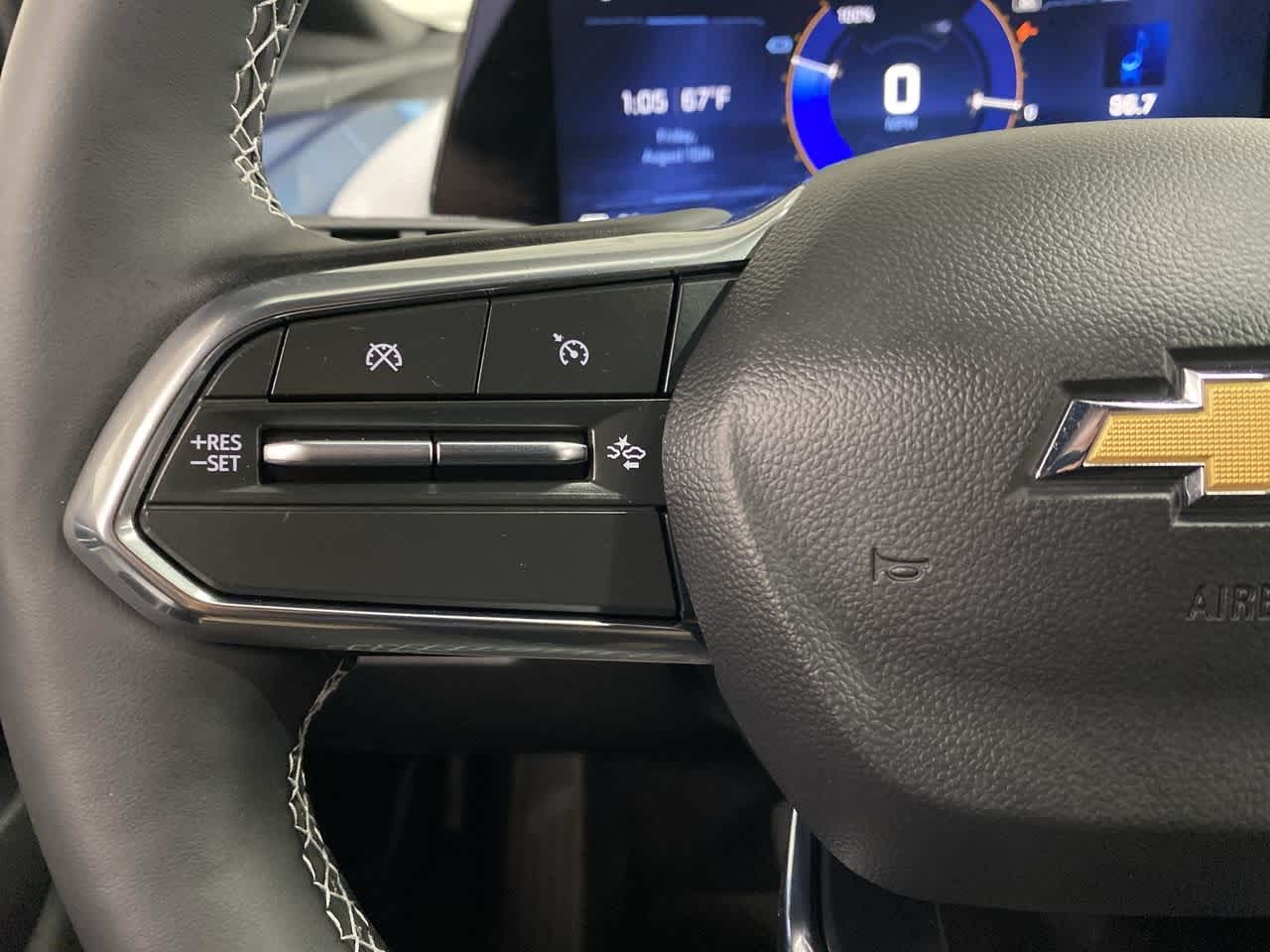 Thumbnail: 2025 Chevrolet Equinox - 21