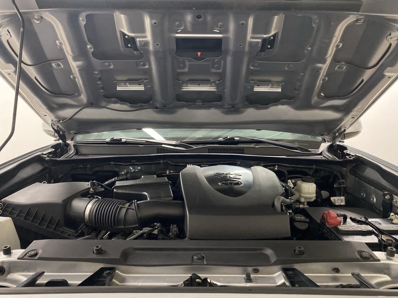Thumbnail: 2020 Toyota Tacoma - 12