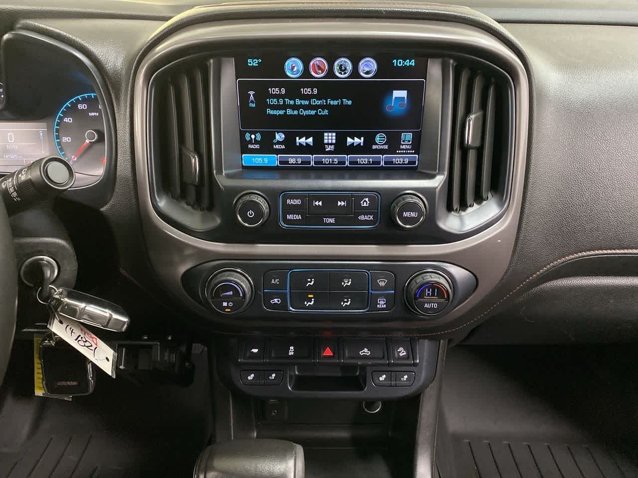 Thumbnail: 2017 GMC Canyon - 24