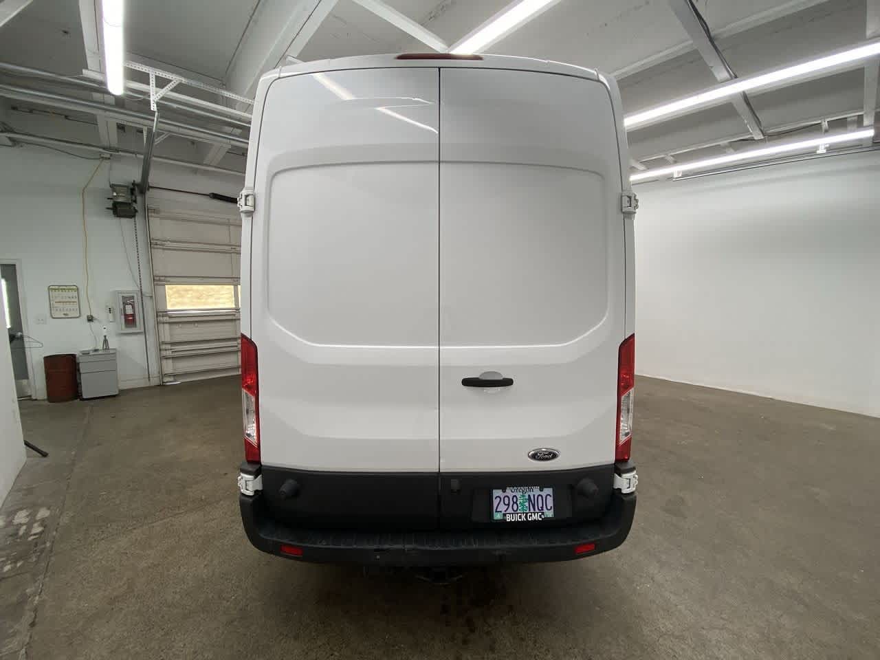 Thumbnail: 2016 Ford Transit Series - 5