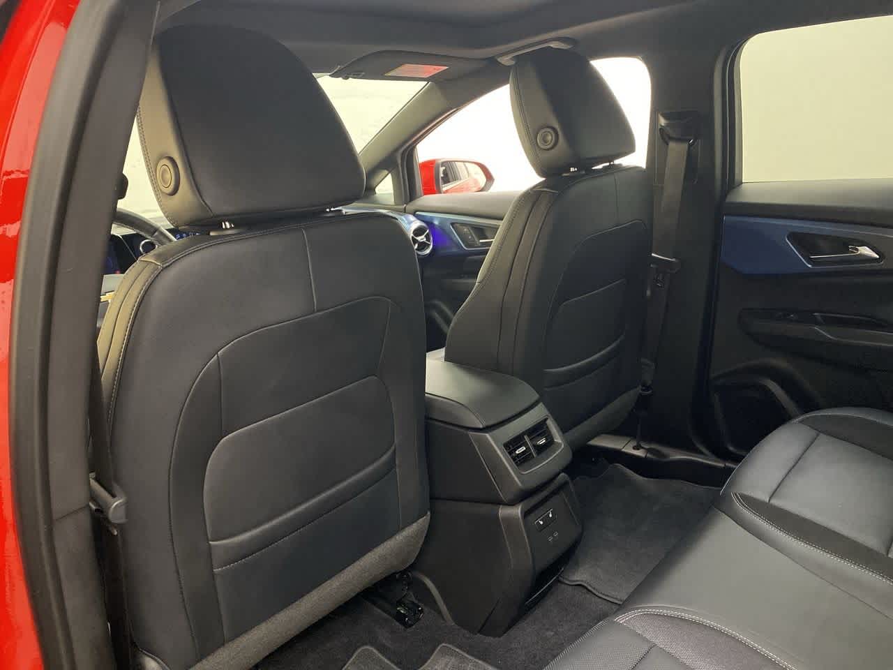 Thumbnail: 2024 Chevrolet Equinox - 16