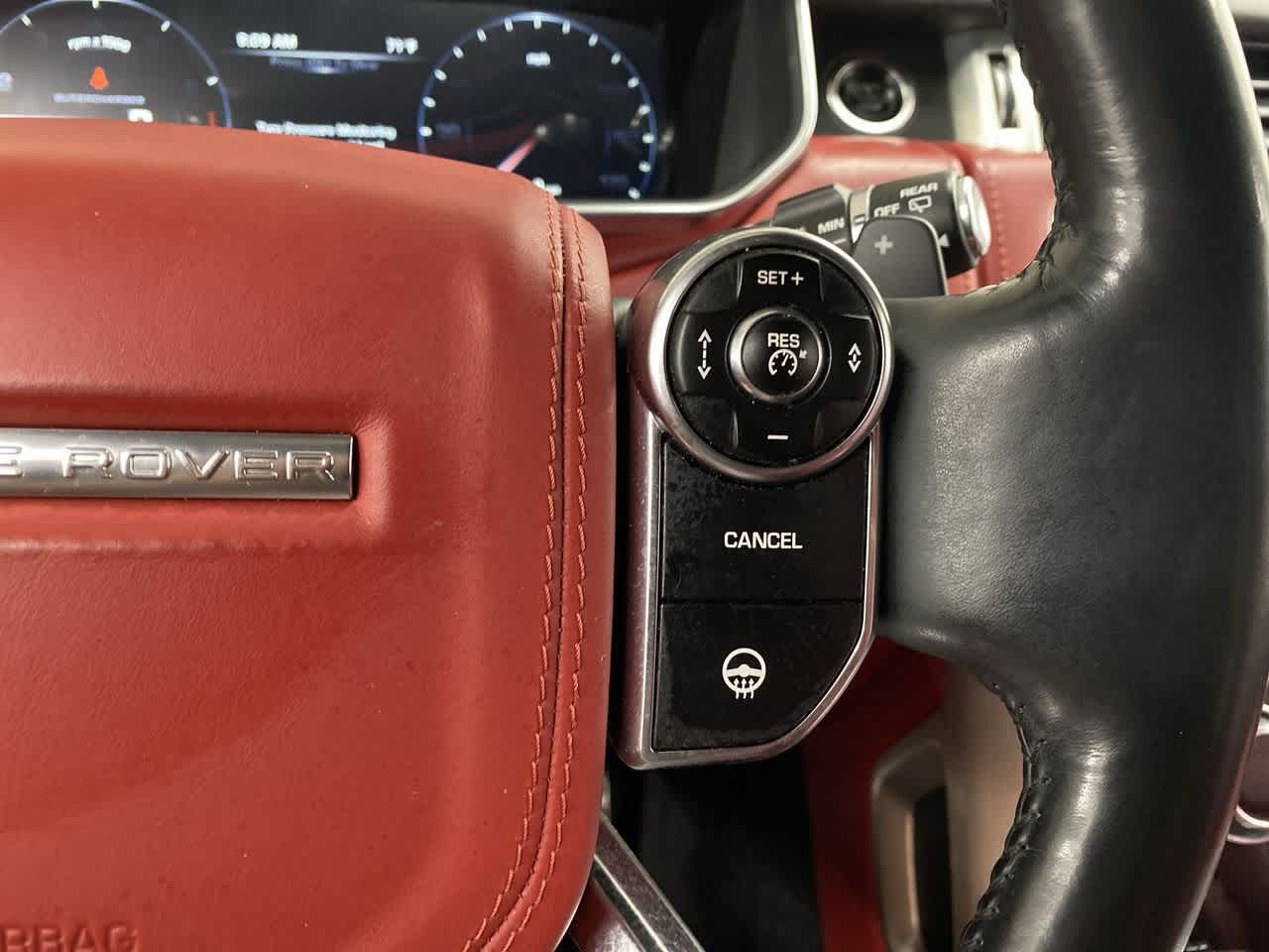 Thumbnail: 2014 Land Rover Range Rover - 23