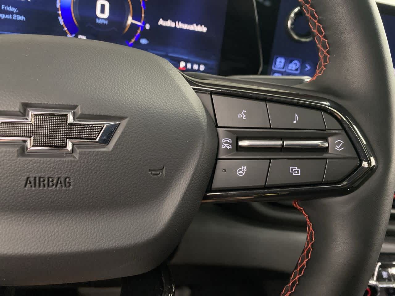 Thumbnail: 2025 Chevrolet Silverado EV - 23