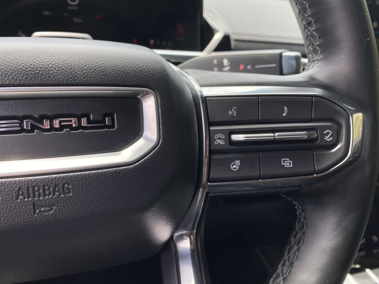 Thumbnail: 2025 GMC Sierra EV - 21