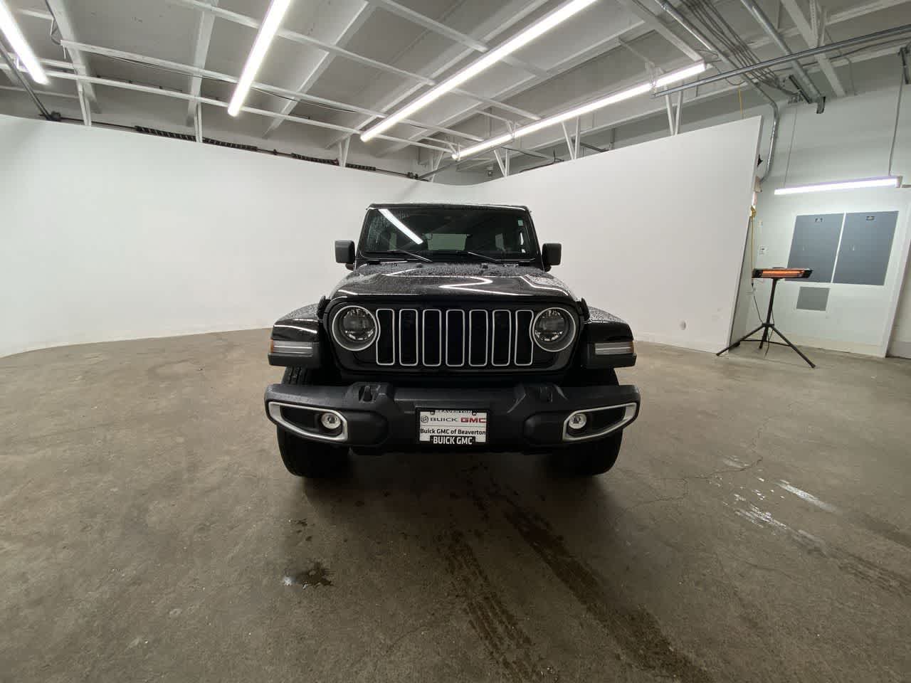 Thumbnail: 2025 Jeep Wrangler - 9