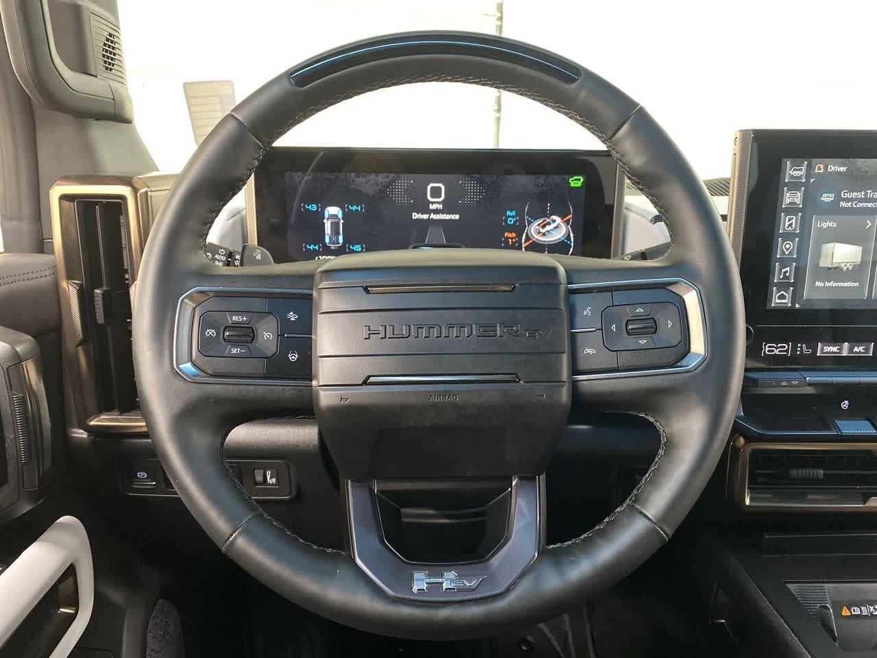 Thumbnail: 2024 GMC Hummer EV - 20