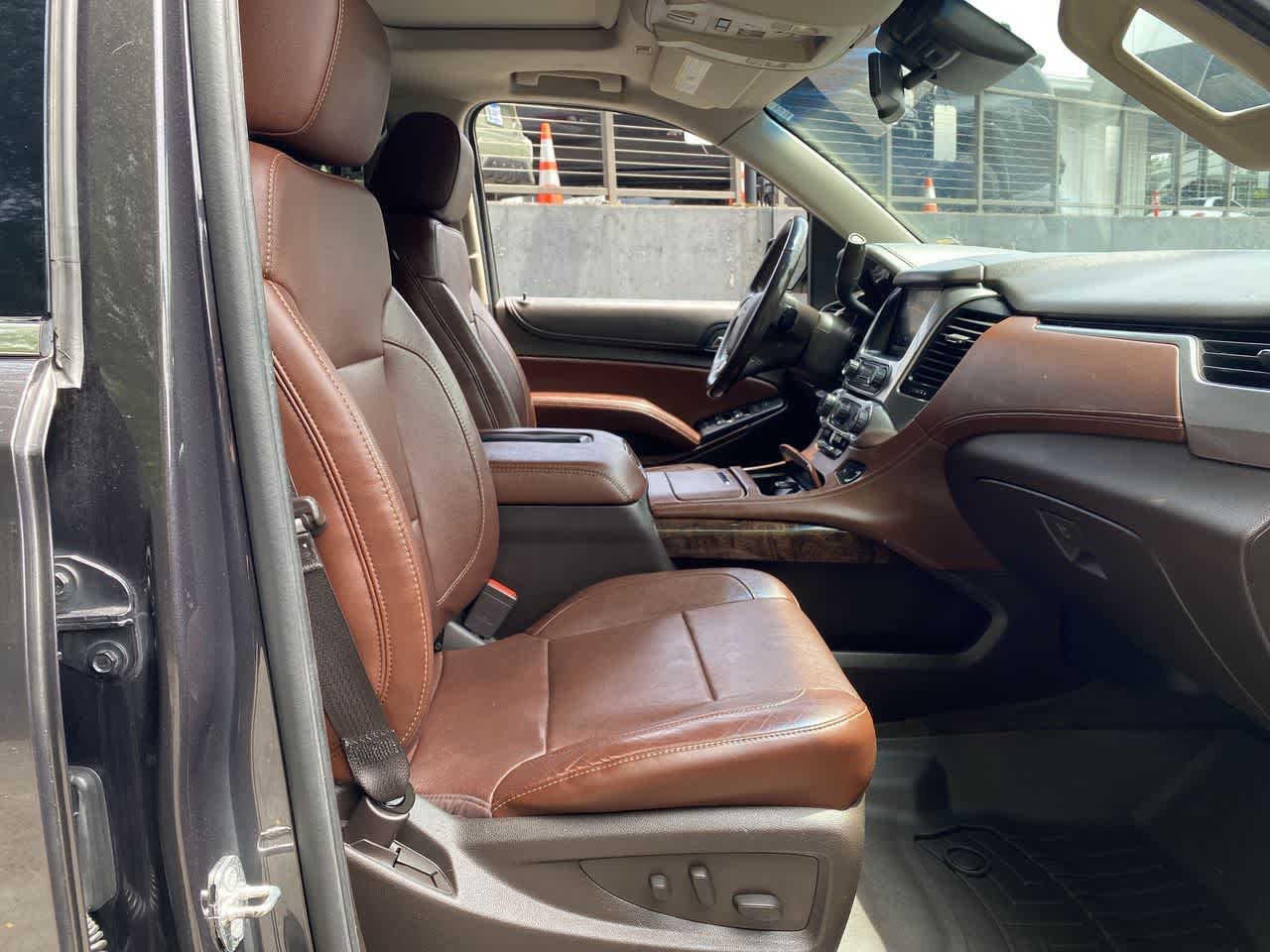 Thumbnail: 2015 Chevrolet Tahoe - 18