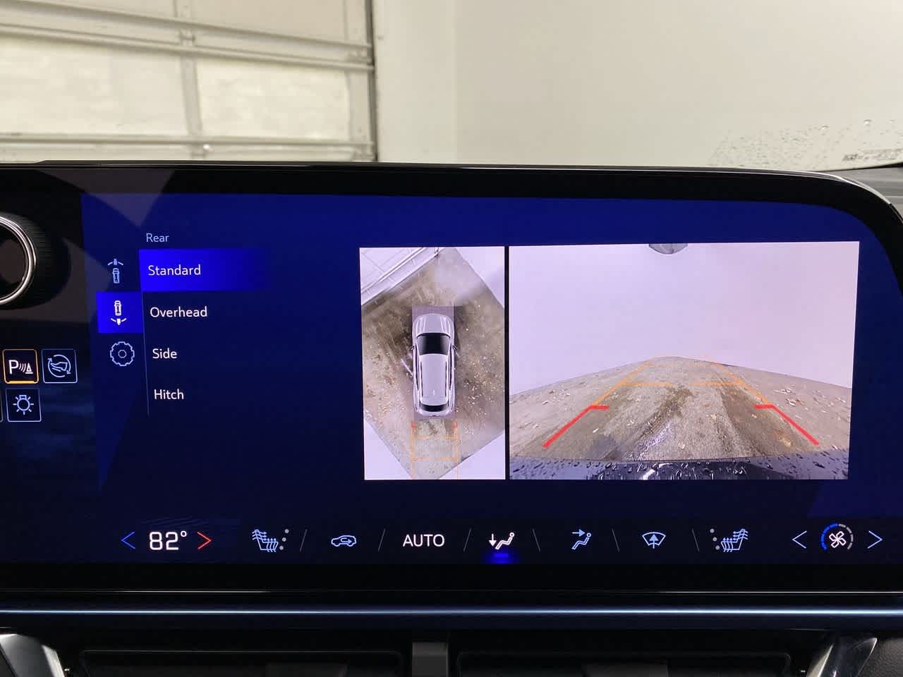 Thumbnail: 2025 Chevrolet Equinox - 25