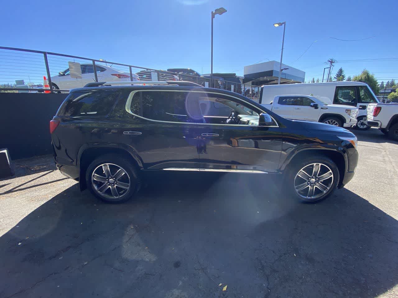 Thumbnail: 2019 GMC Acadia - 7