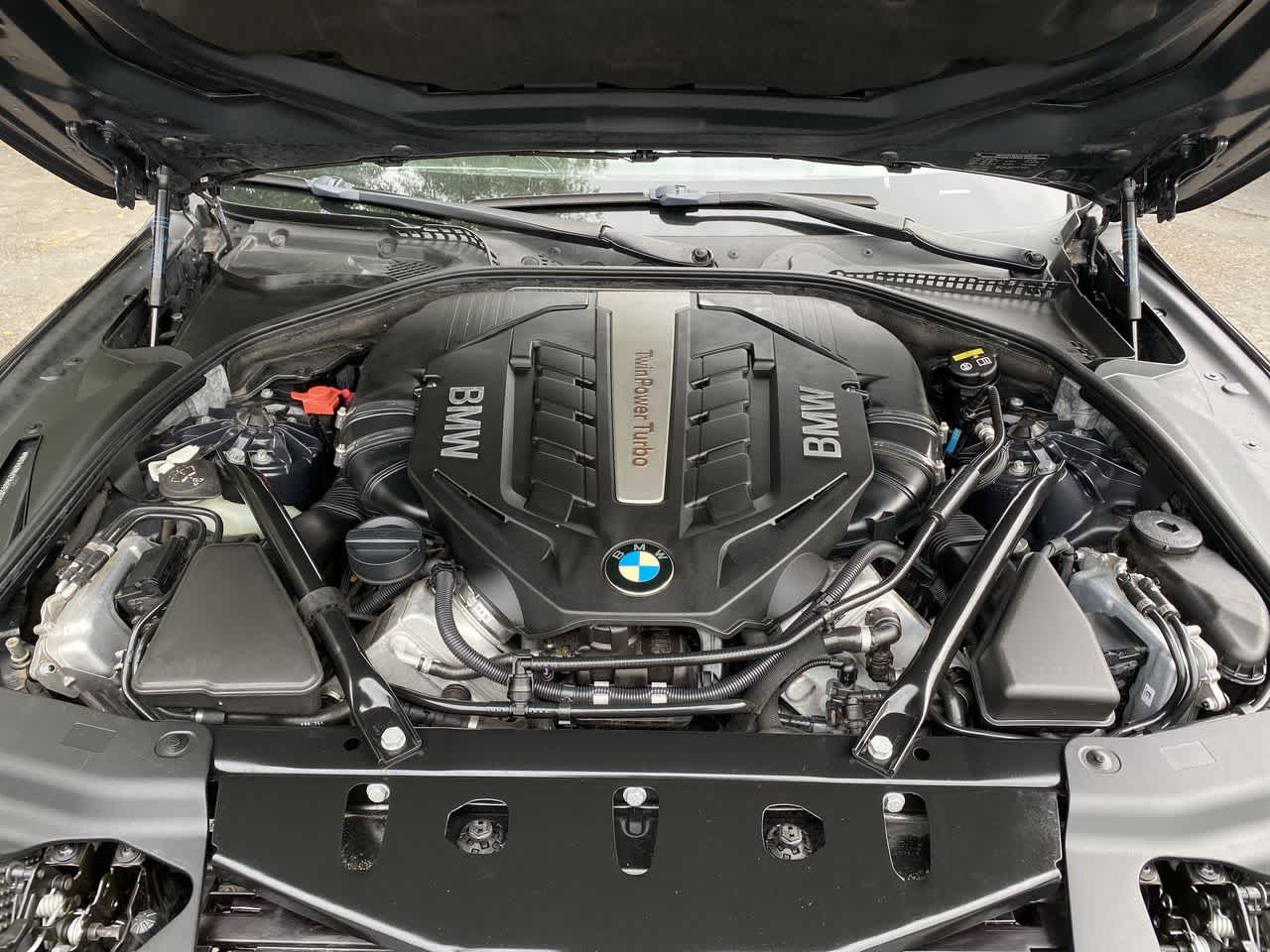 Thumbnail: 2016 BMW 6 Series - 12
