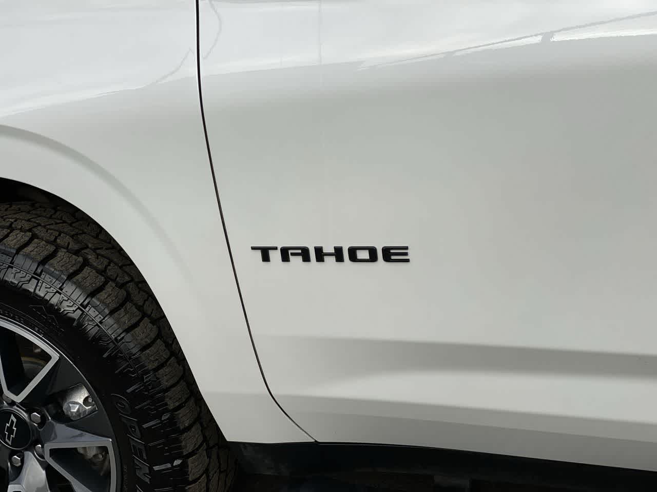 Thumbnail: 2023 Chevrolet Tahoe - 10