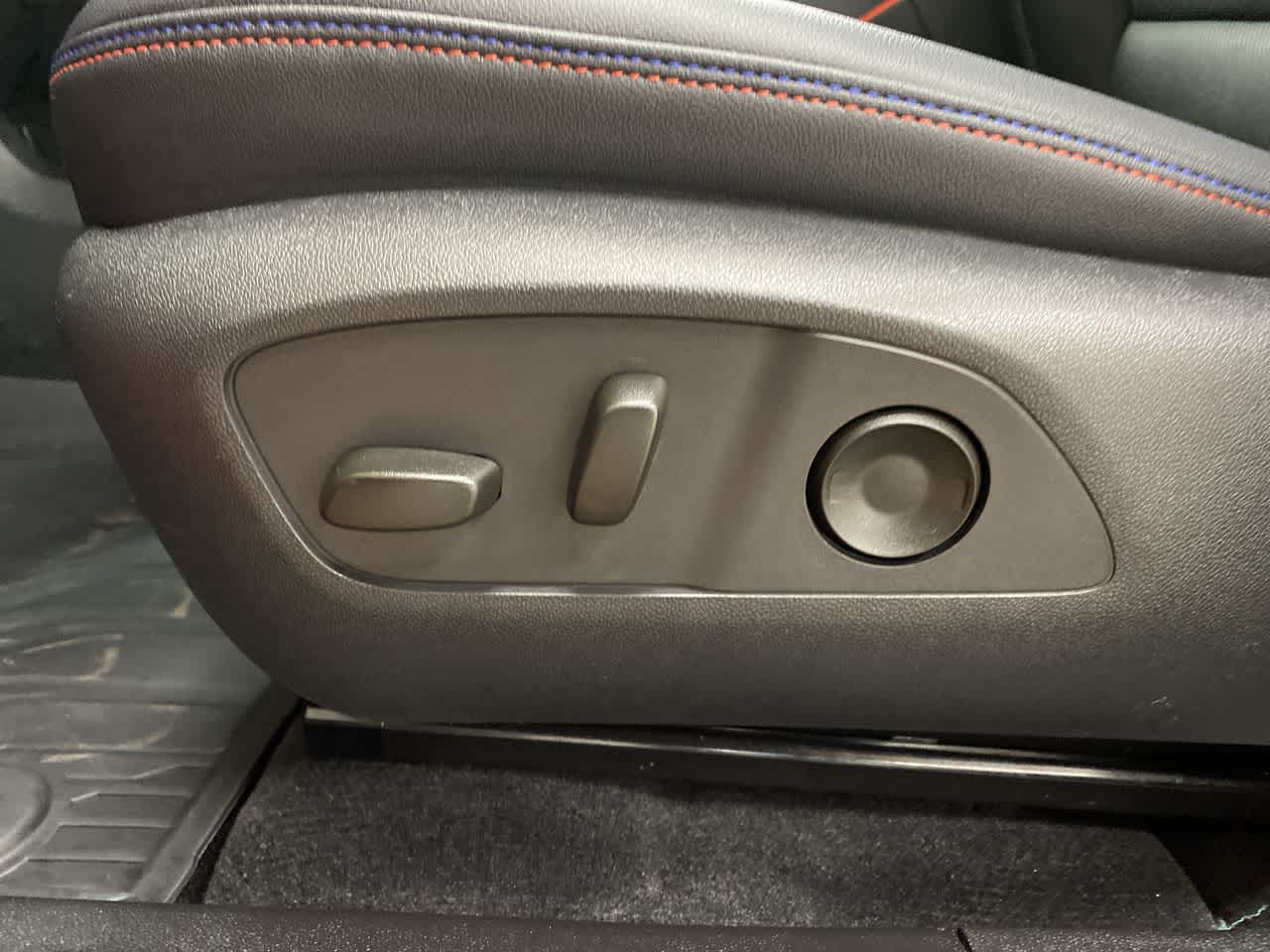 Thumbnail: 2025 Chevrolet Equinox - 14