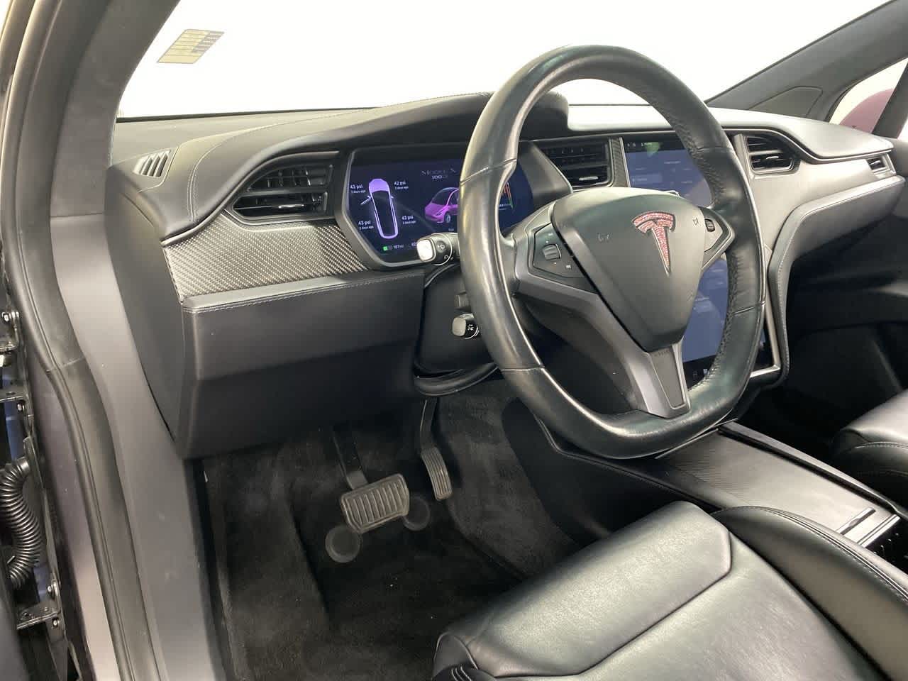 Thumbnail: 2018 Tesla Model X - 2