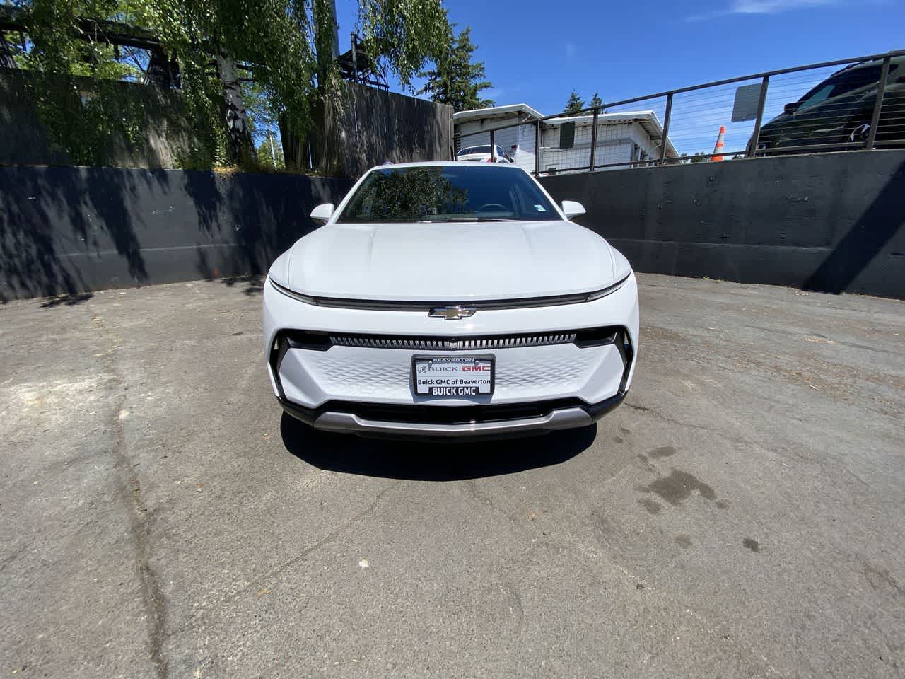 Thumbnail: 2024 Chevrolet Equinox - 9