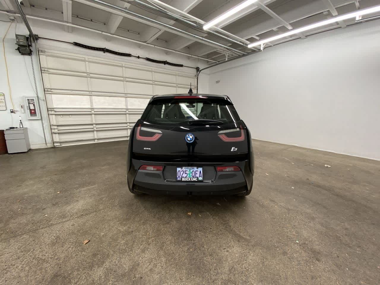 Thumbnail: 2015 BMW i3 - 5