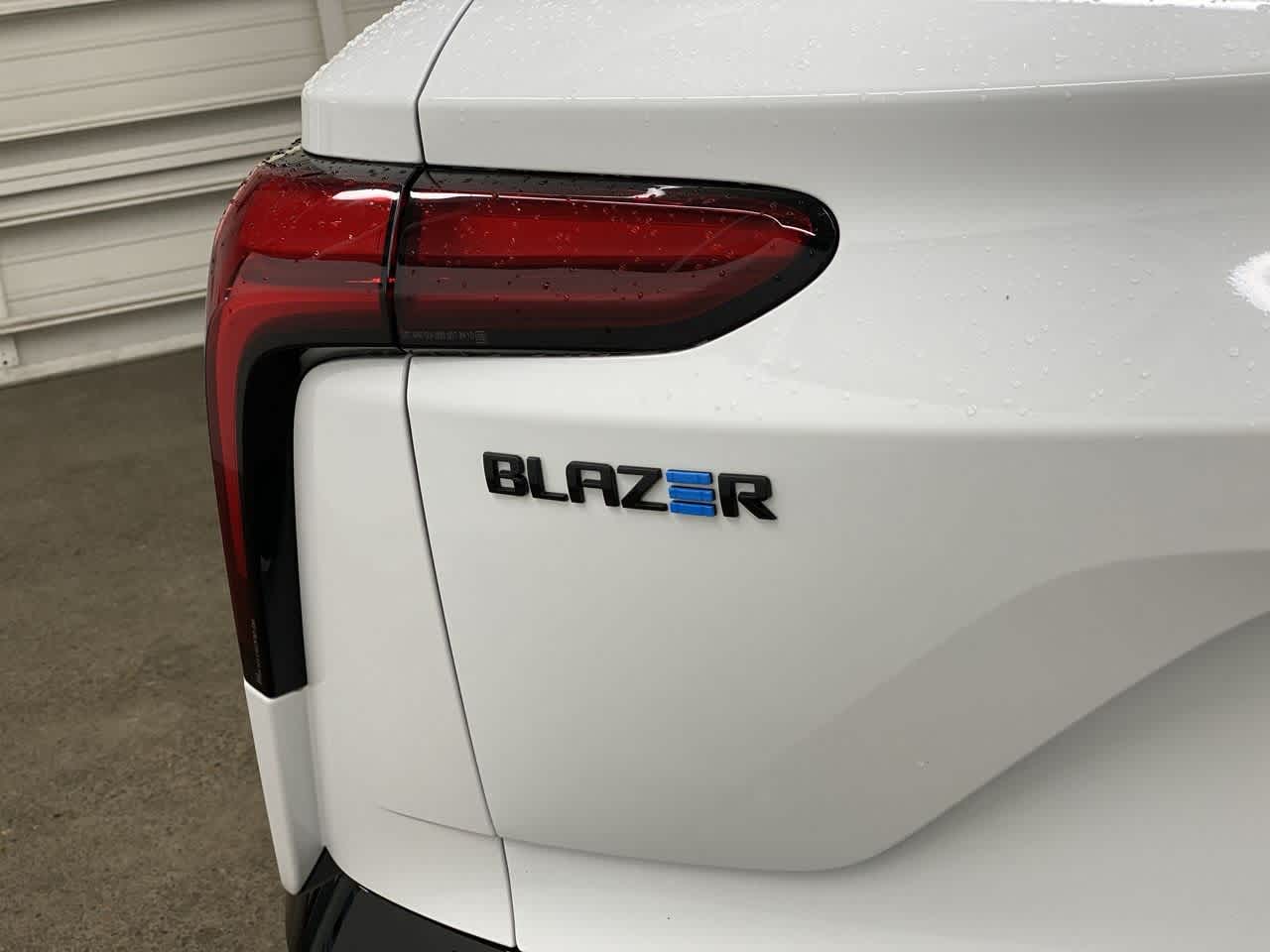 Thumbnail: 2024 Chevrolet Blazer EV - 10