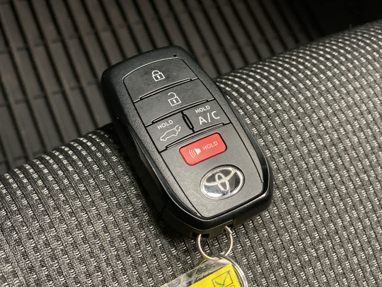 Thumbnail: 2024 Toyota bZ4X - 29