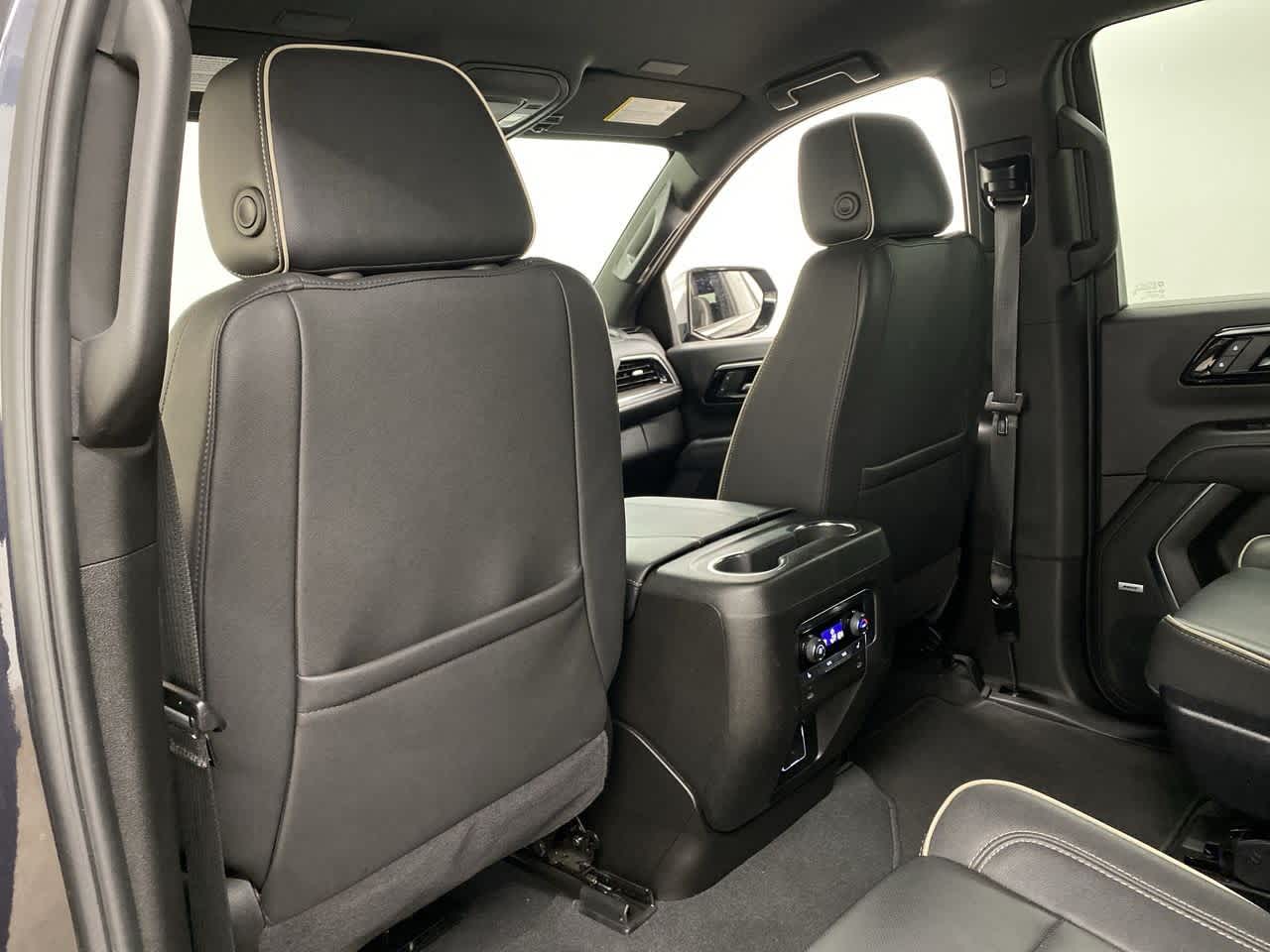 Thumbnail: 2025 Chevrolet Tahoe - 15