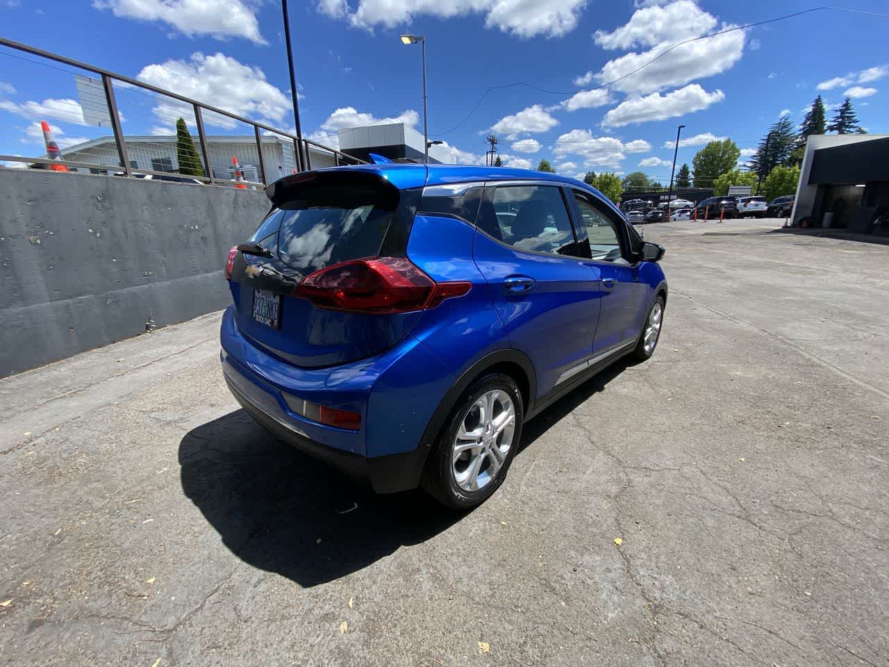 Thumbnail: 2019 Chevrolet Bolt EV - 6