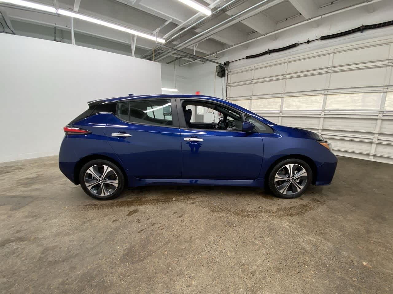 Thumbnail: 2022 Nissan Leaf - 7