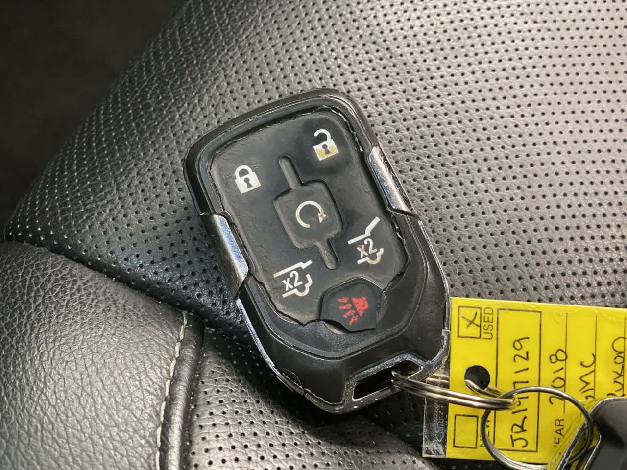 Thumbnail: 2018 GMC Yukon - 27