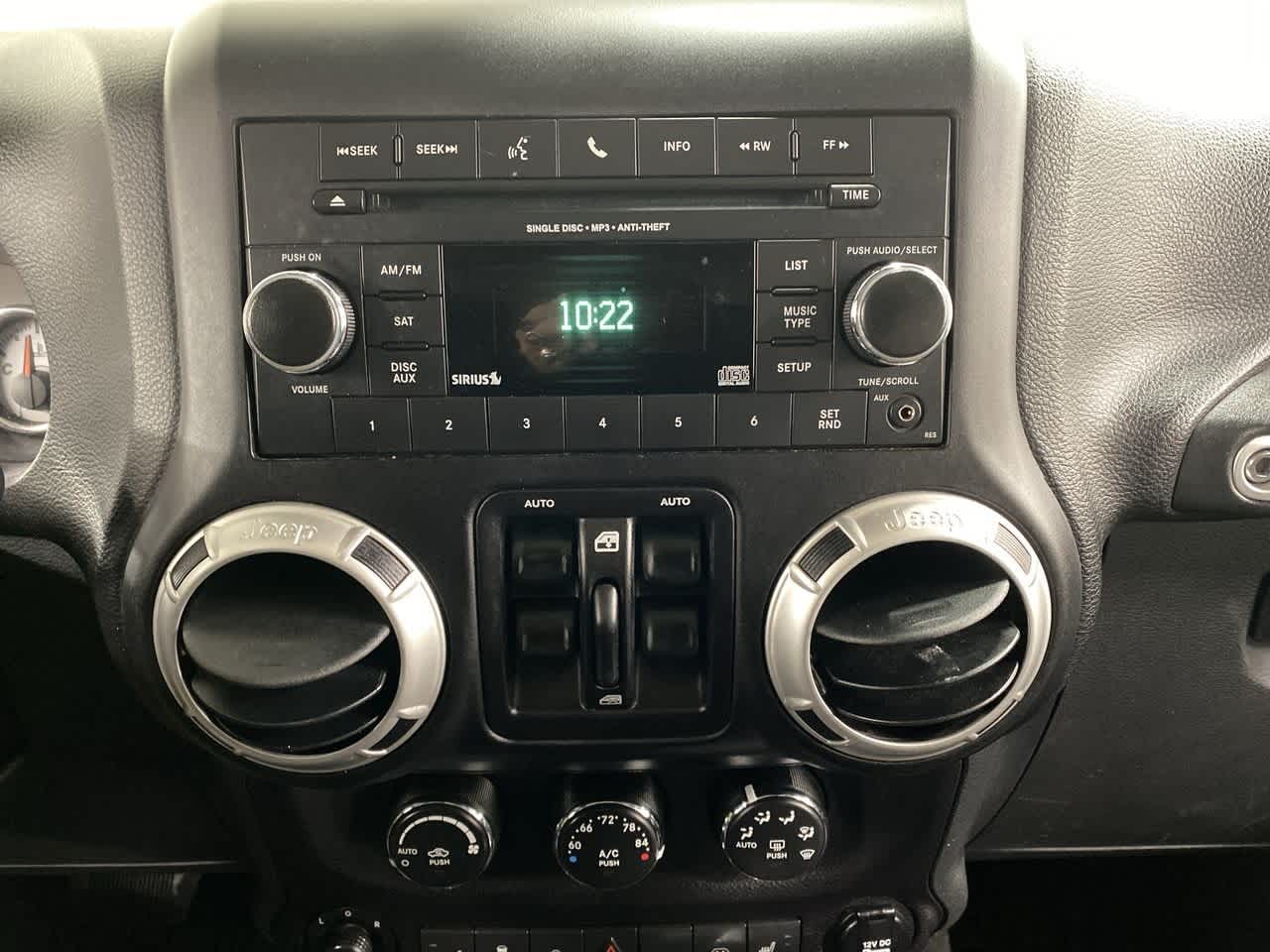 Thumbnail: 2017 Jeep Wrangler - 25