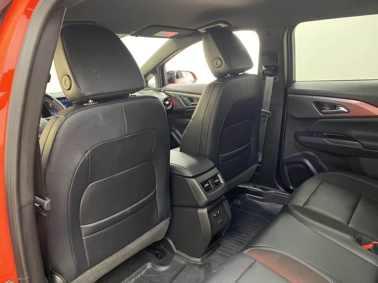 Thumbnail: 2025 Chevrolet Equinox - 15