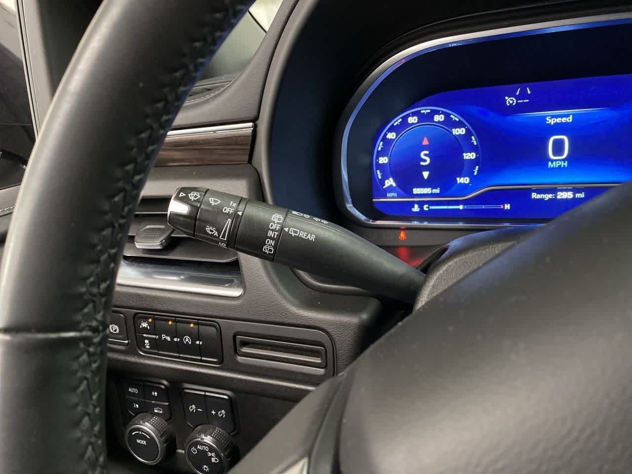 Thumbnail: 2023 Chevrolet Tahoe - 22