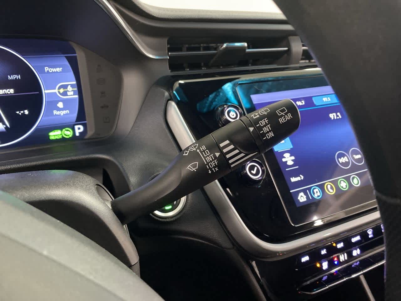 Thumbnail: 2022 Chevrolet Bolt EV - 23