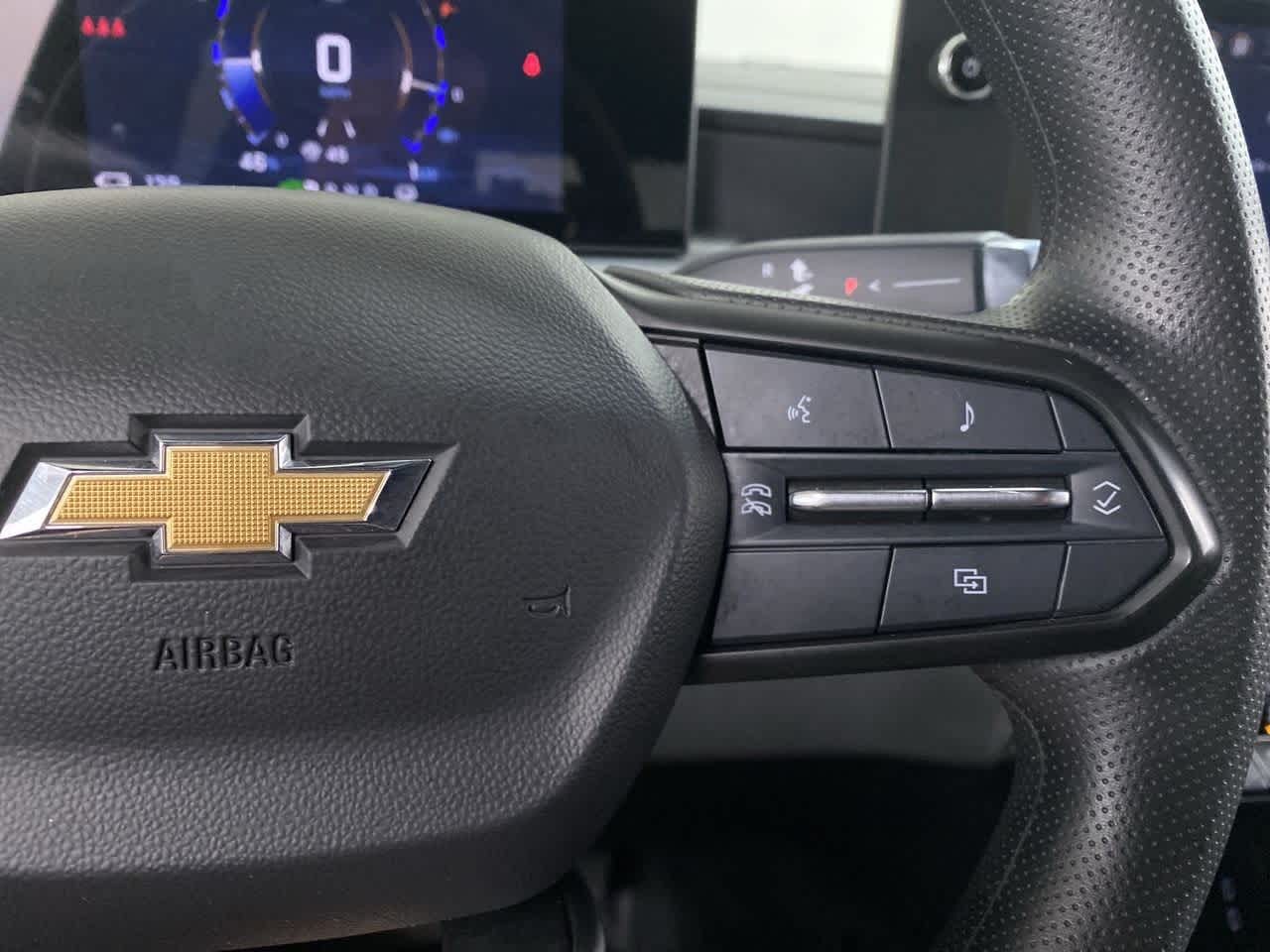Thumbnail: 2024 Chevrolet Silverado EV - 21