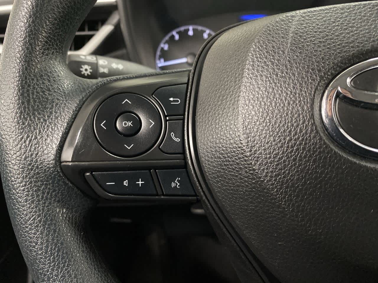 Thumbnail: 2023 Toyota Corolla - 21