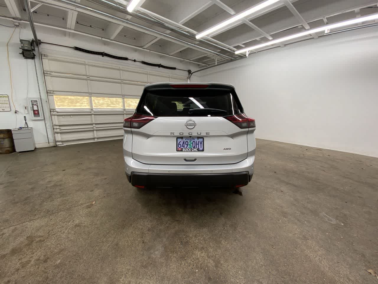Thumbnail: 2025 Nissan Rogue - 5