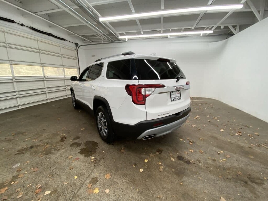 Used 2023 GMC Acadia SLT SUV