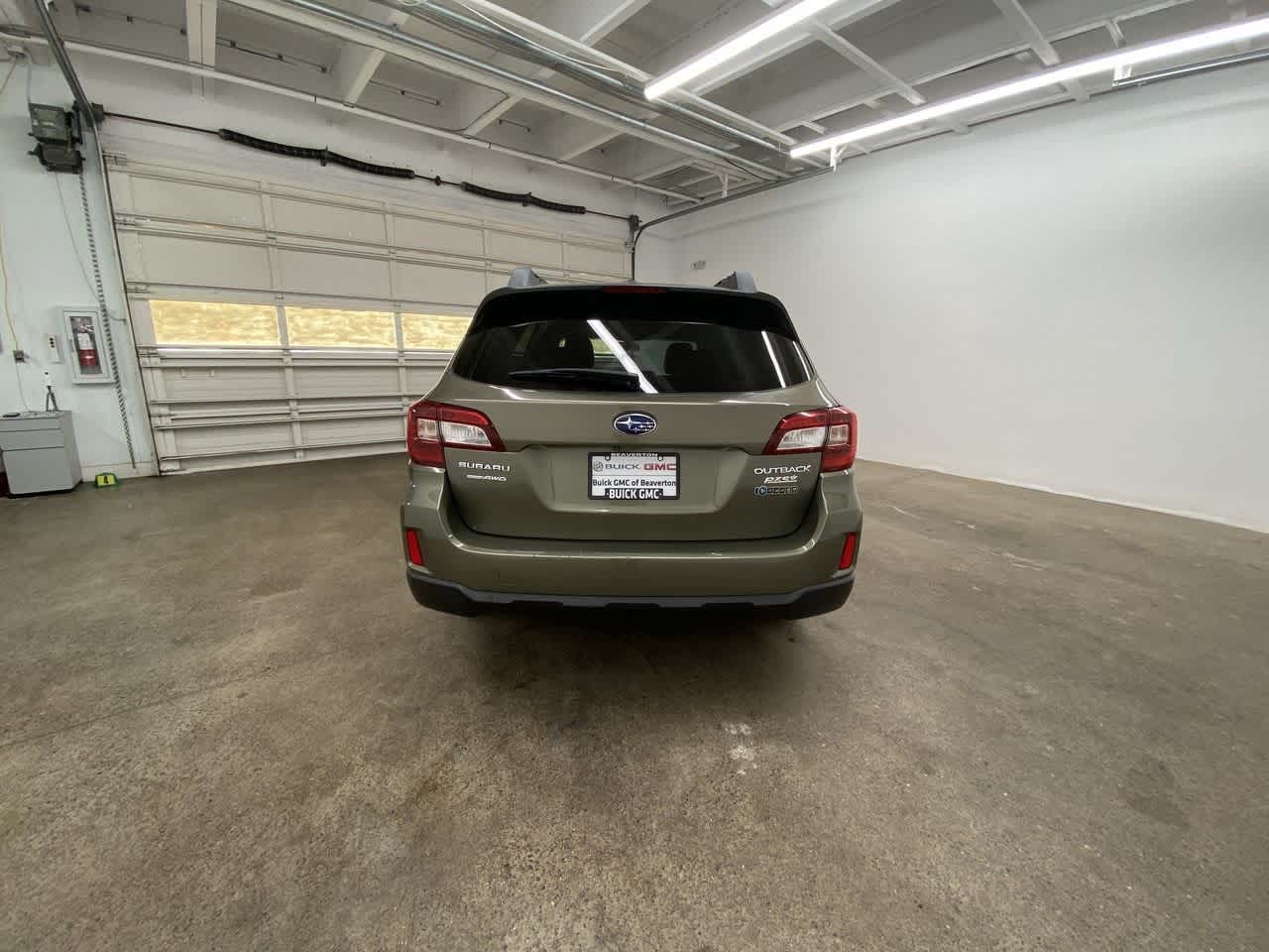 Thumbnail: 2015 Subaru Outback - 5