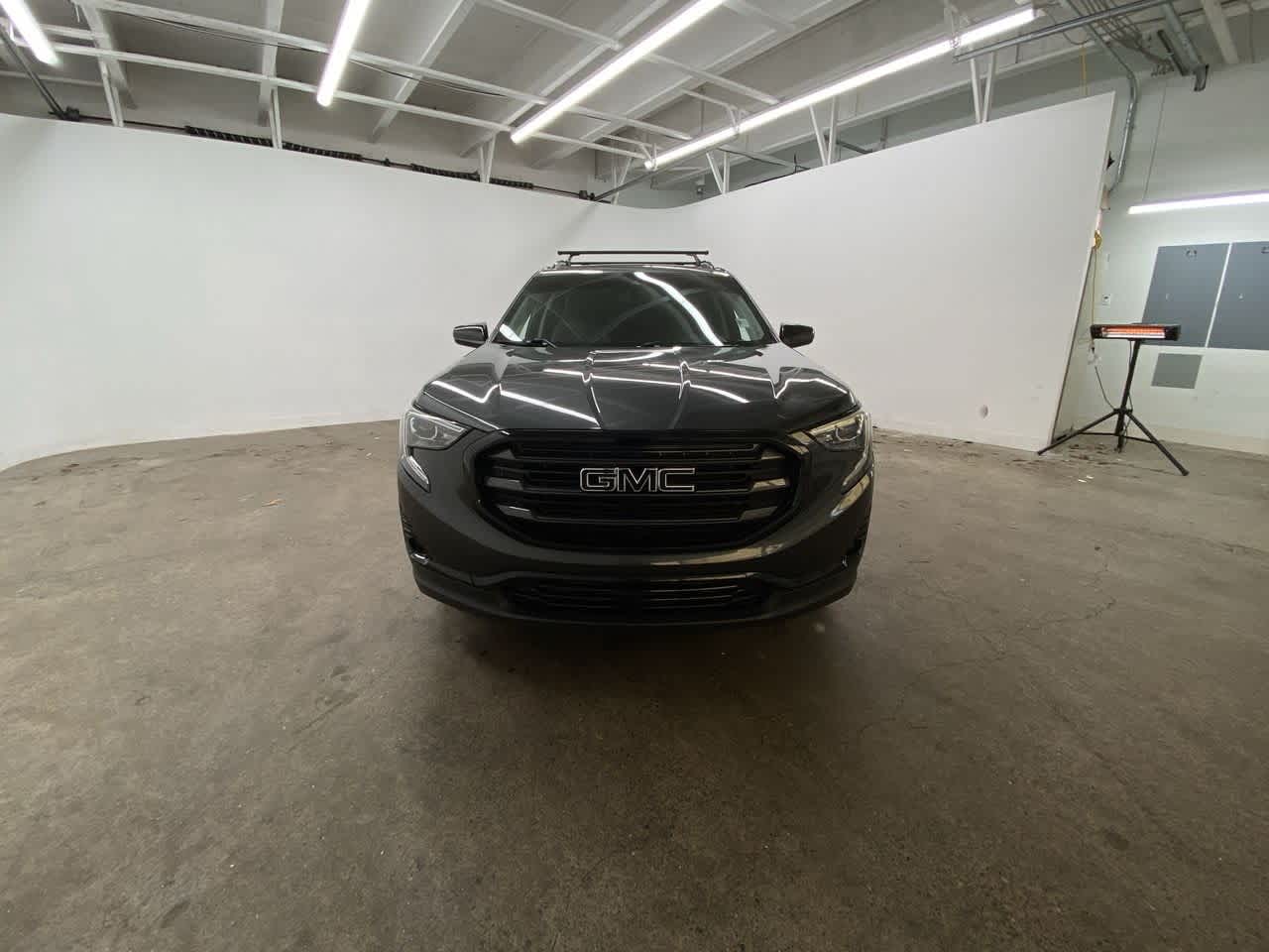 Thumbnail: 2020 GMC Terrain - 9