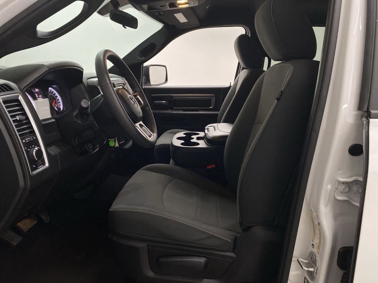 Thumbnail: 2024 RAM 1500 Classic - 13