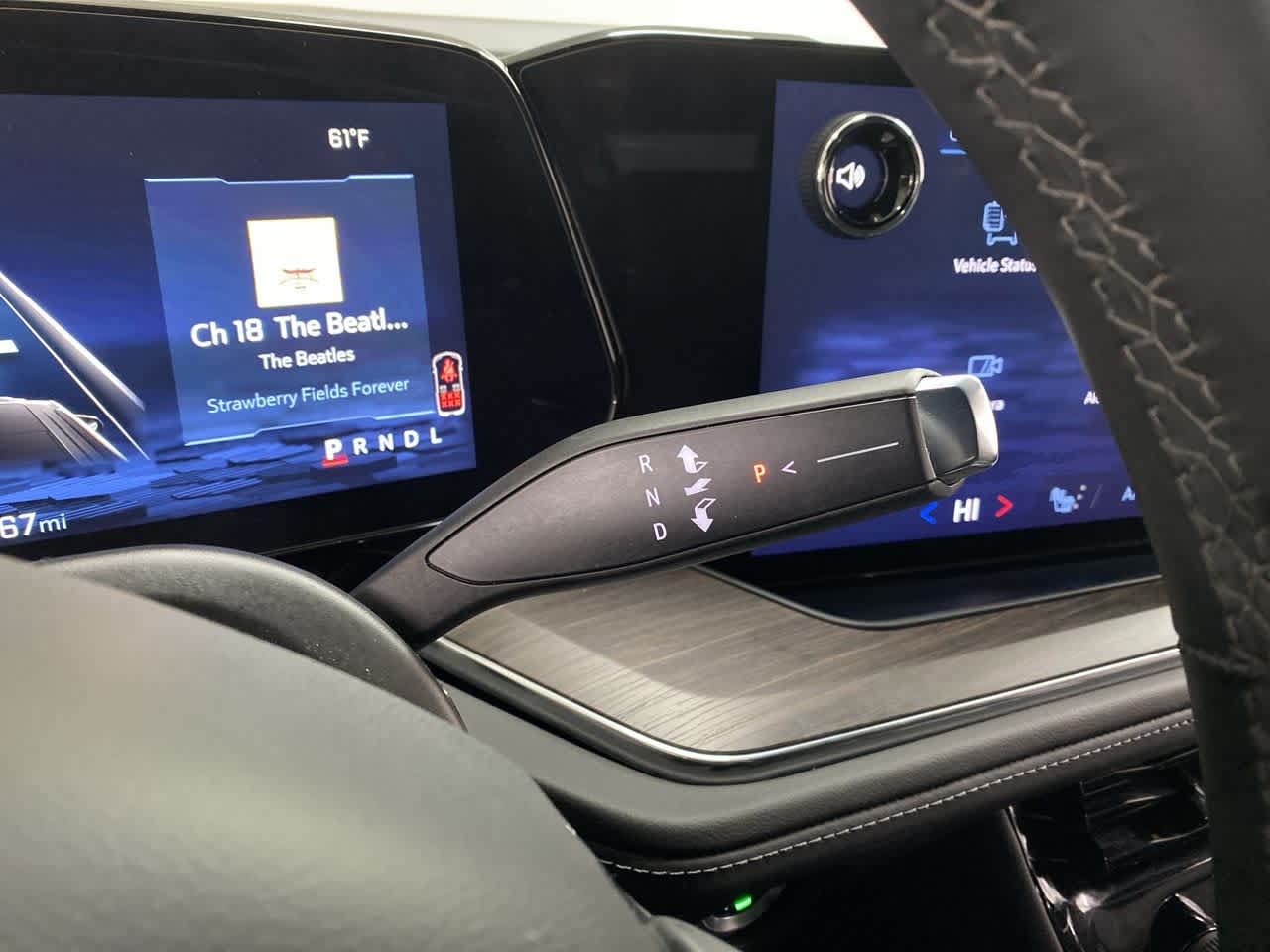 Thumbnail: 2025 Chevrolet Tahoe - 25