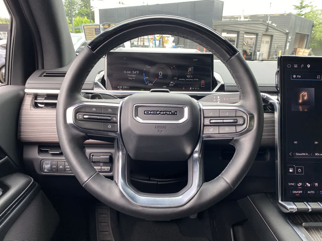 Thumbnail: 2025 GMC Sierra EV - 19
